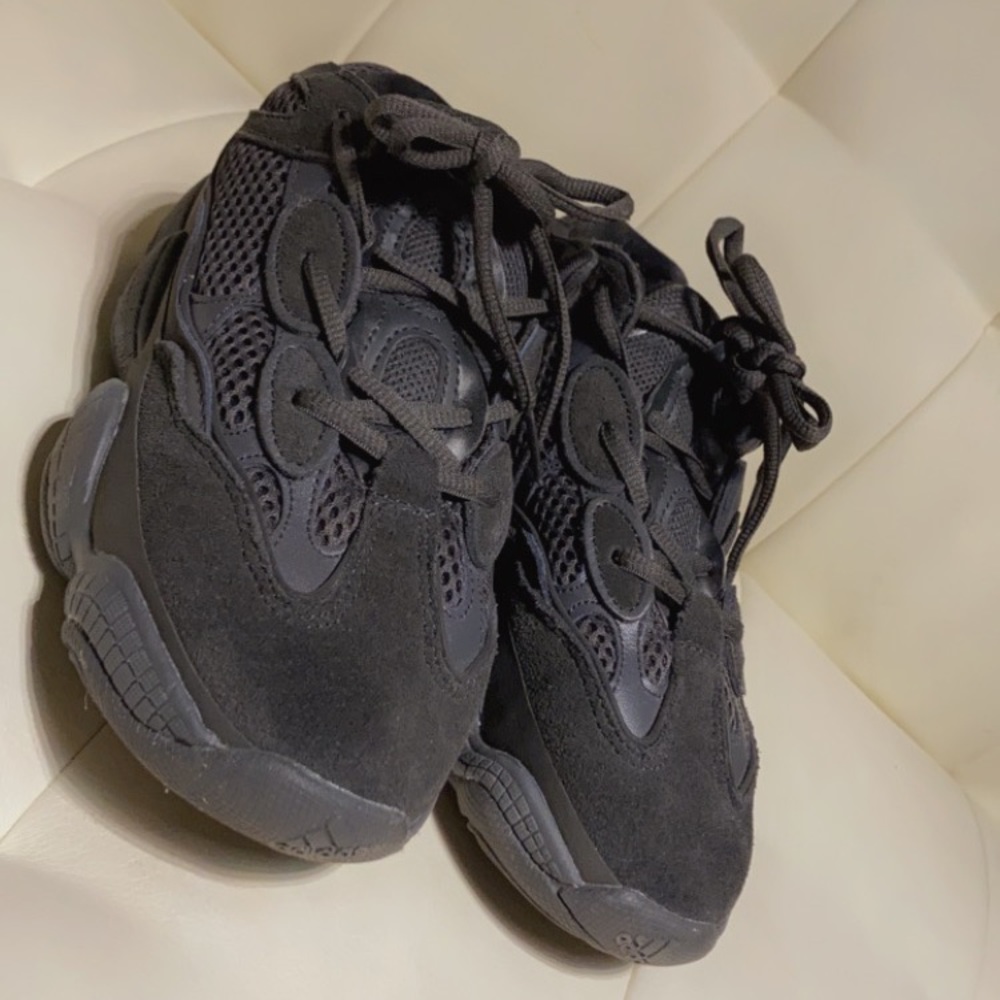 Yeezyz